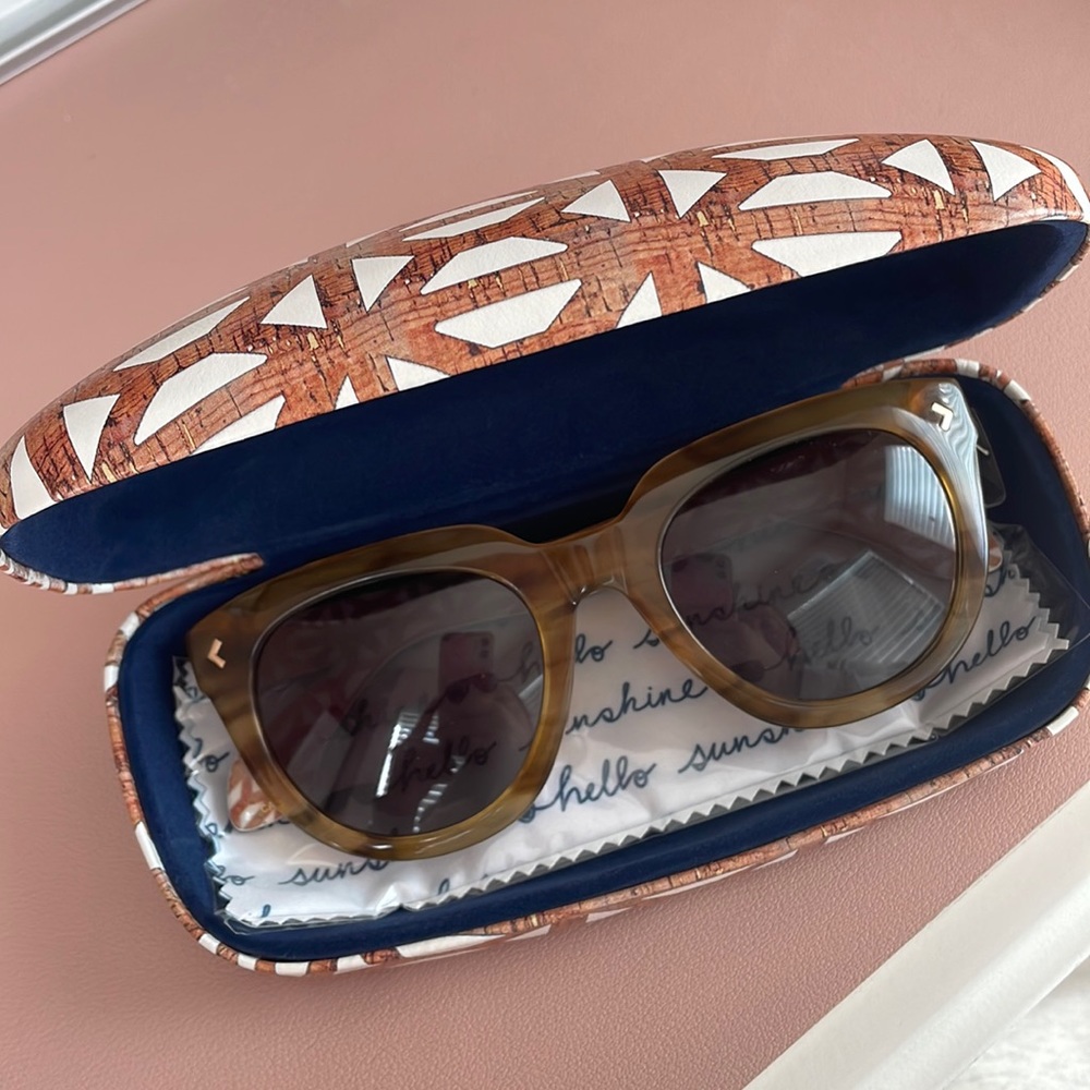Stella and Dot Miramar Sunglasses Brand New